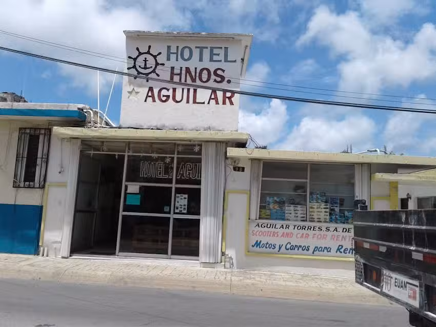 Hermanos Aguilar