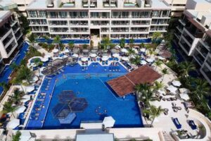 Hideaway at Royalton Riviera Cancún
