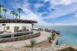 Hilton Los Cabos Beach & Golf Resort