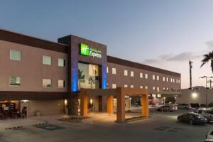 Holiday Inn Express Cabo San Lucas