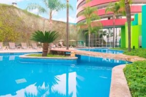 Holiday Inn Parque Fundidora