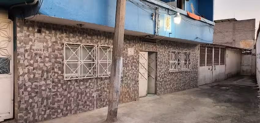 Hospedaje De la Rosa Terminal 2 Wifi Free