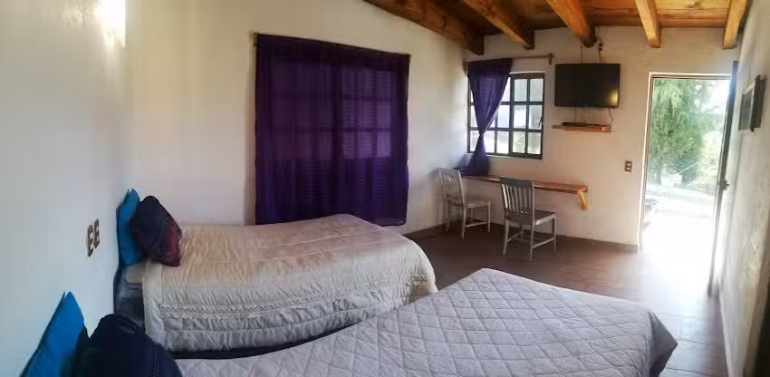 Hospedaje Tres Pe&ntilde;as