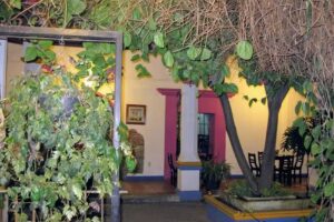 Hospeder&iacute;a La Reja