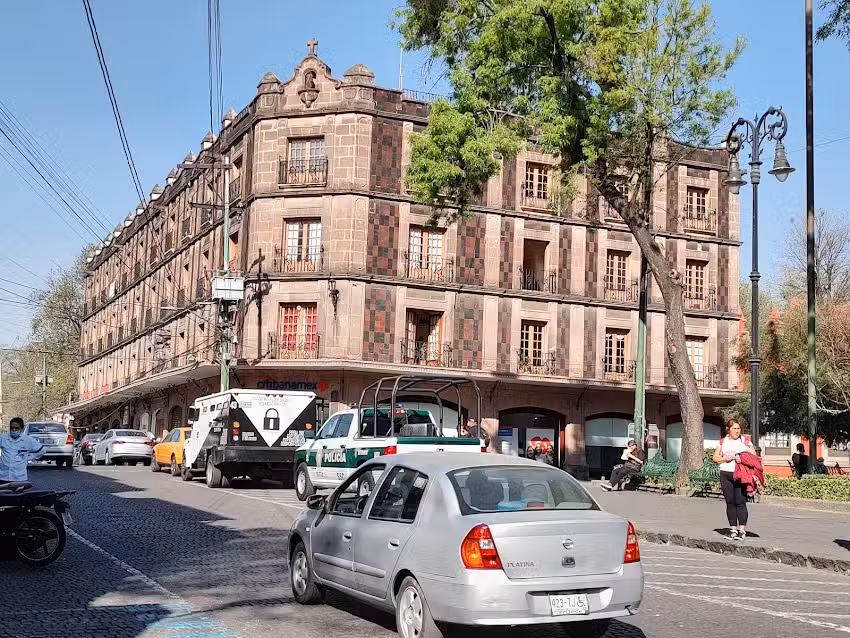 Hostal Aguayo 3