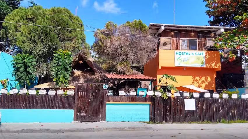 Hostal chachach&aacute;