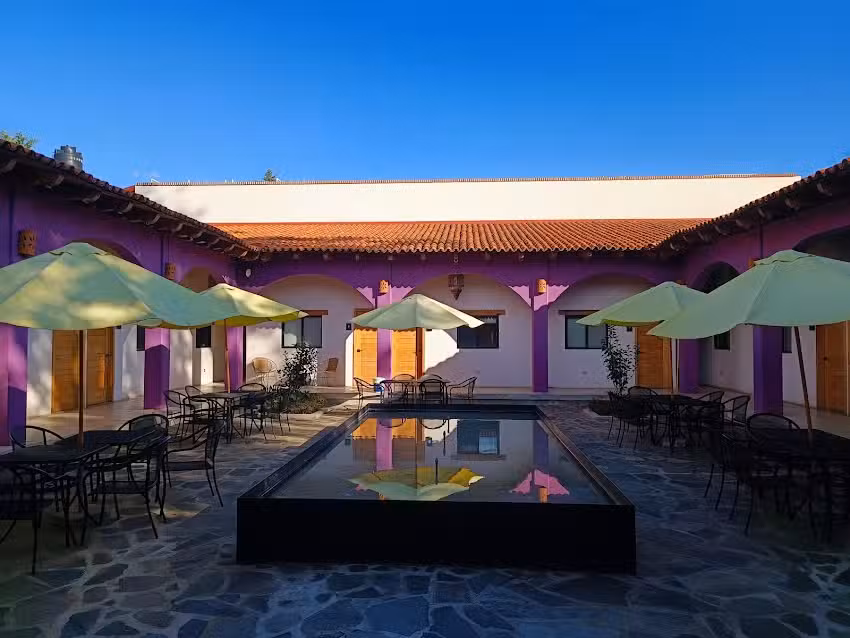 Hostal de la Monta&ntilde;a