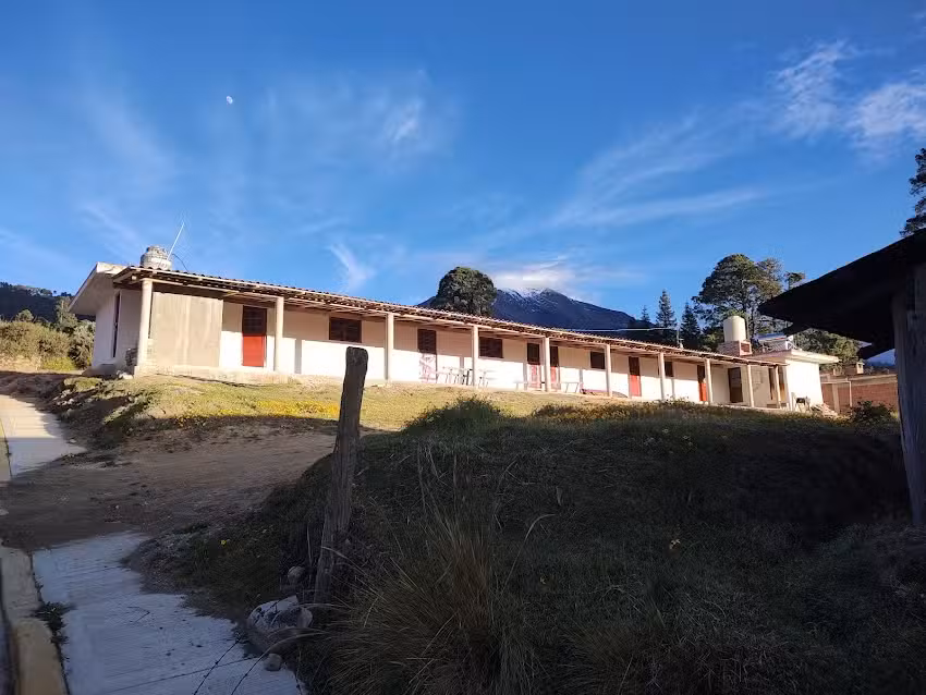 Hostal &ldquo;La monta&ntilde;ita&rdquo;