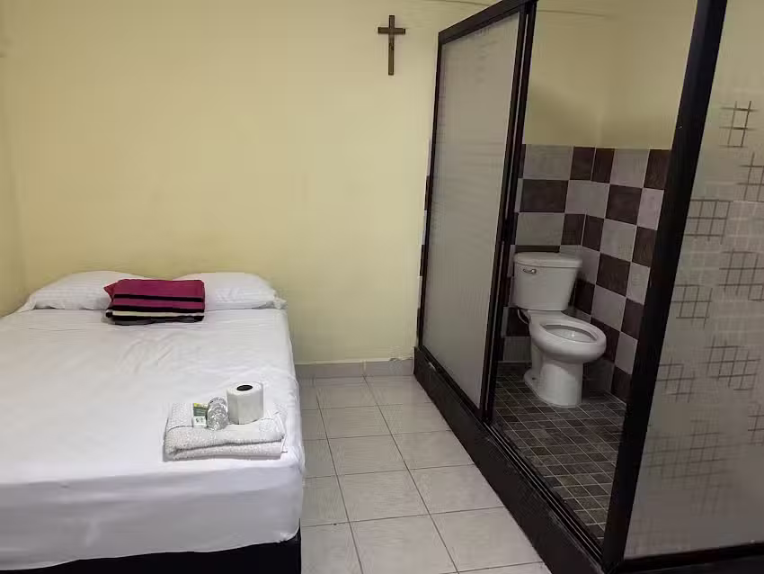 Hostal Las Quince Letras