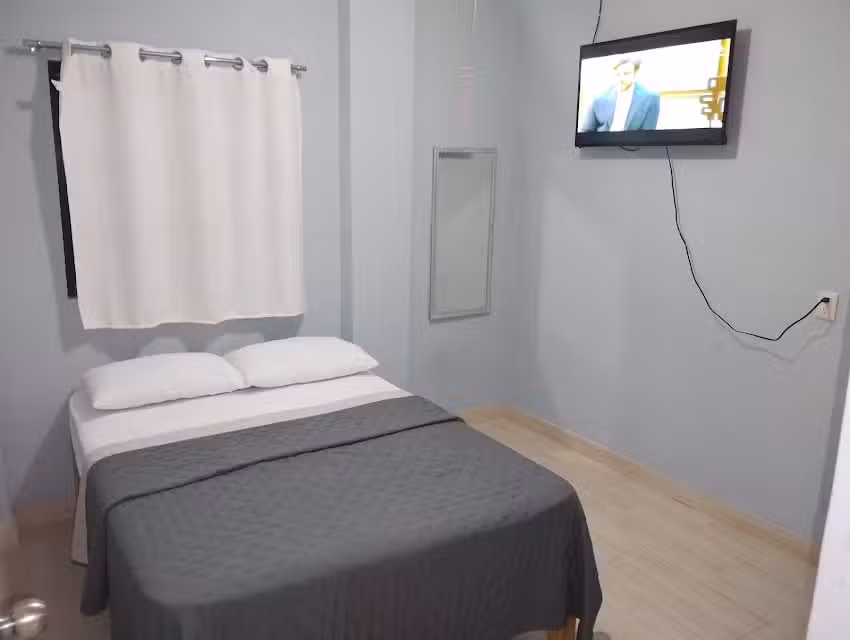 Hotel 24/7