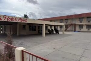Hotel Abril