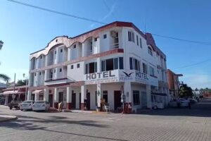 Hotel Albatros La Peñita