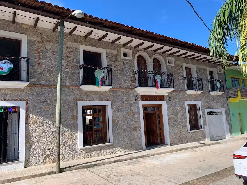 Hotel &ldquo;Alma de la Sierra &rdquo;