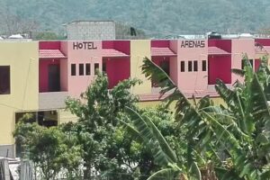 HOTEL ARENAS