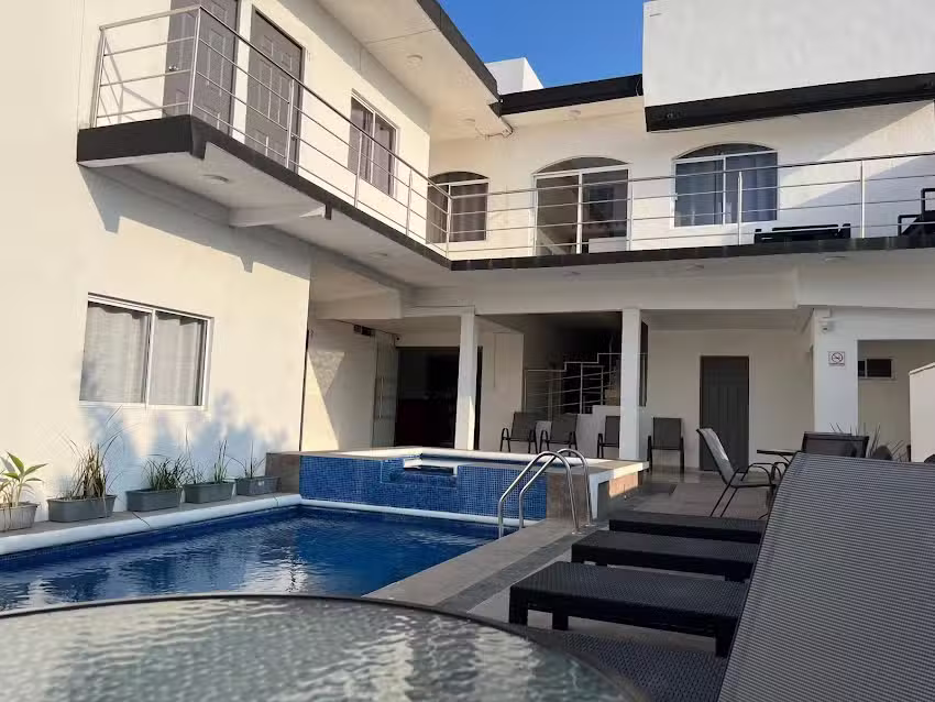 Hotel Aromaz