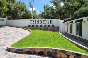 Hotel Balneario Tzindejéh