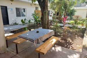 HOTEL BEA ROOMS AND STUDIOS