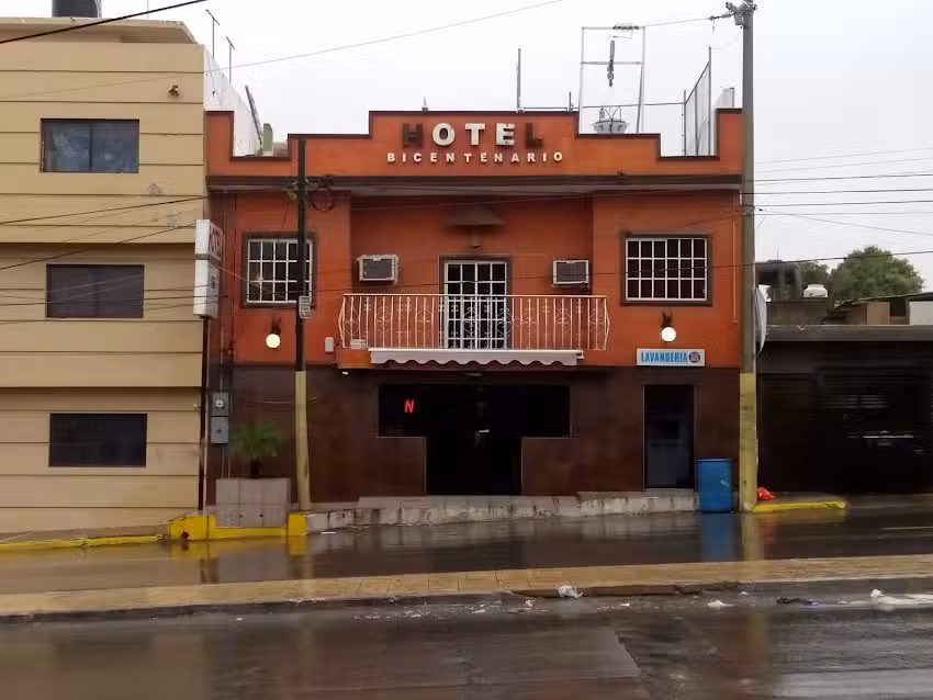 Hotel Bicentenario