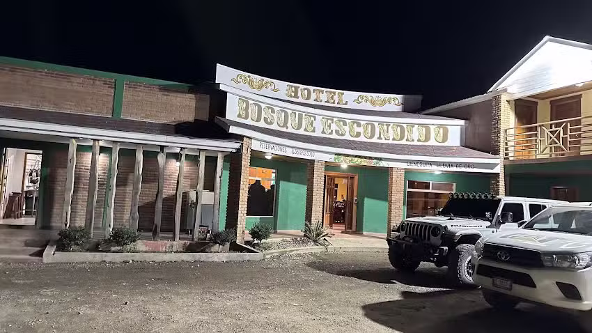 Hotel Bosque Escondido