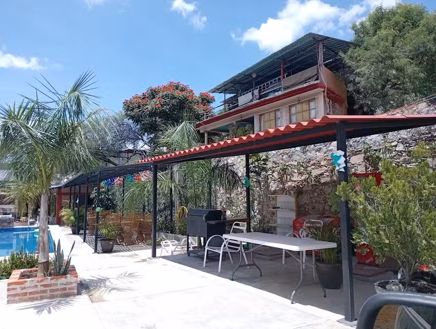 Hotel Boutique y Piscina El Jardin