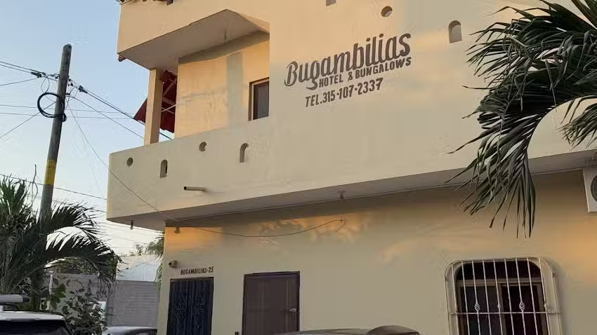 Hotel & Bungalows Bugambilias
