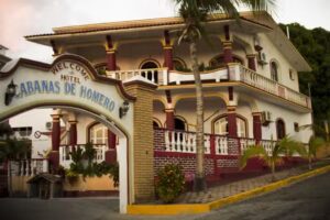 Hotel Caba&ntilde;as de Homero