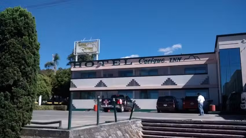 Hotel Cacique Inn