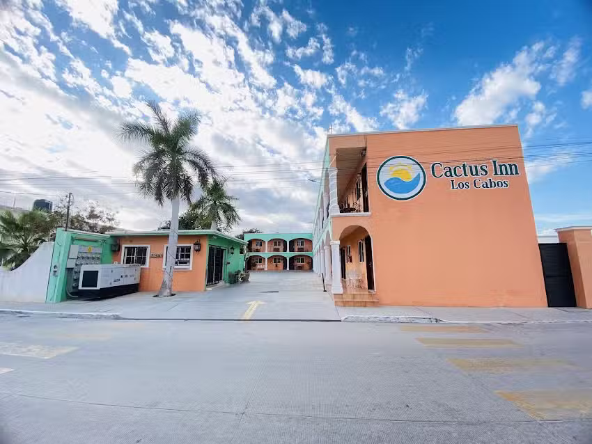 Hotel Cactus Inn Los Cabos