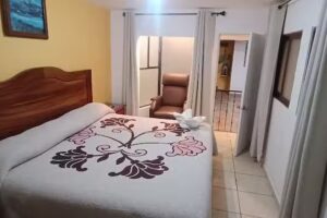 Hotel camelinas area amarilla