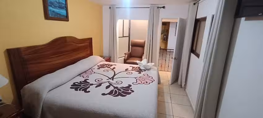 Hotel camelinas area amarilla