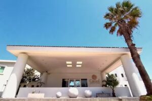 Hotel Carasol Villas & Suites