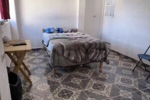 Hotel, casa de huespedes 5 reynas