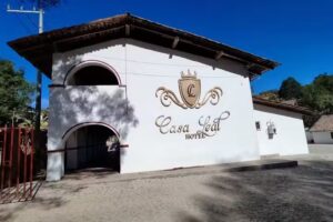 Hotel Casa Leal