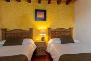 Hotel Casa Sangre de Cristo