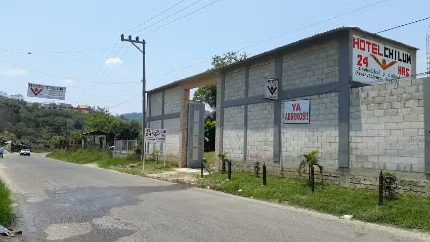 HOTEL CHILUM BANAK CHAWUK