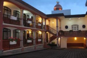 HOTEL COLONIAL