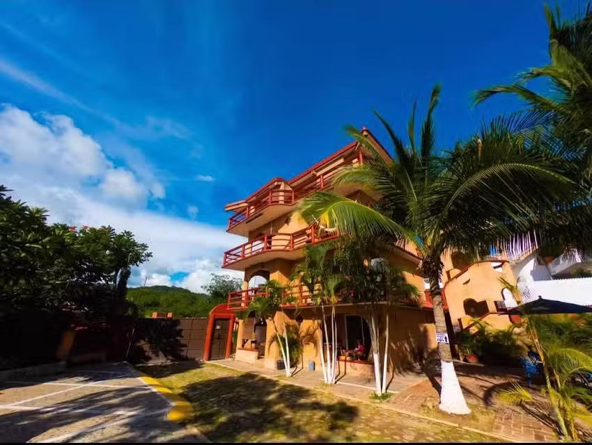 Hotel Costa Bella Zihuatanejo