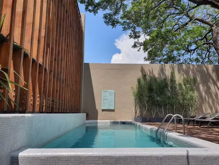 Hotel Criol