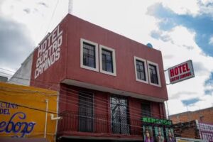 Hotel Cuatro Caminos
