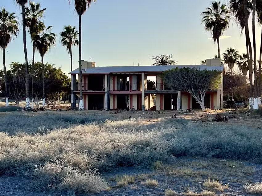 Hotel Deset Inn, Loreto, B. C. S.