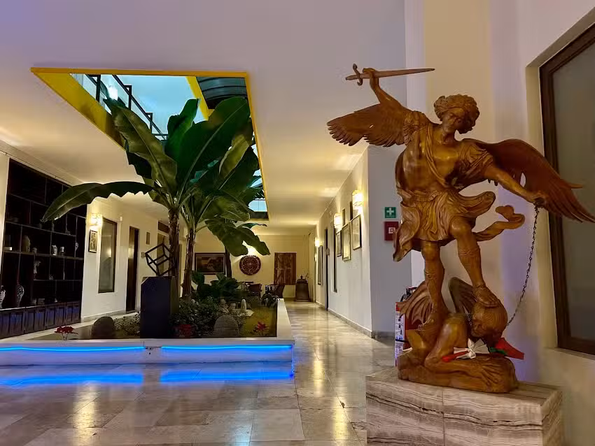 Hotel Do&ntilde;a Angela