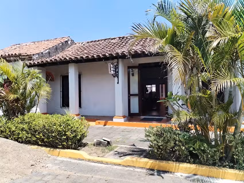 Hotel Do&ntilde;a Juana