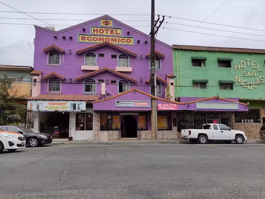Hotel Econ&oacute;mico