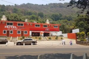 Hotel &ldquo;El Ahuehuete&rdquo;