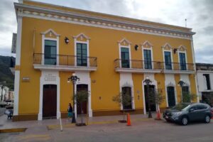 Hotel El Centenario