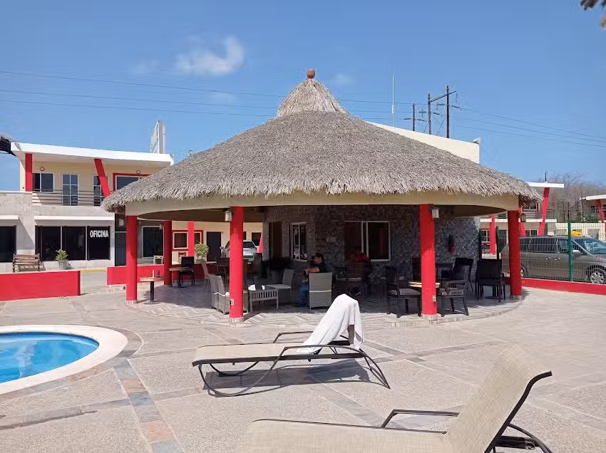 Hotel El Descanso Inn