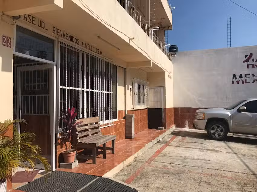 Hotel El Mexicano