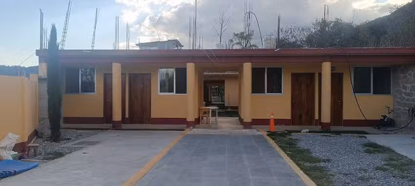 HOTEL FARALLON CHICAVA