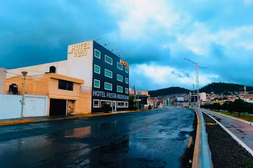 Hotel Fiesta Mexicana