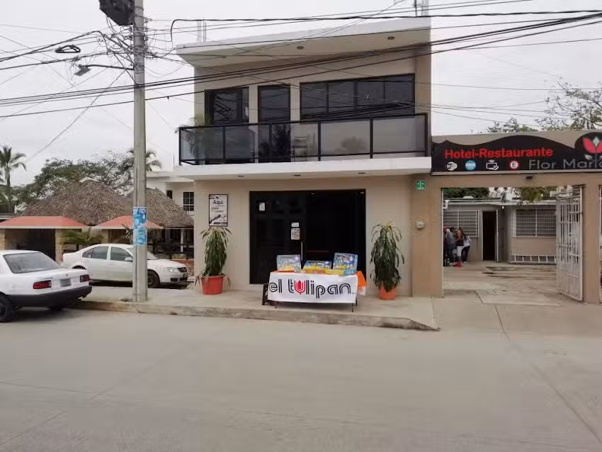 Hotel Flor Maria Inn